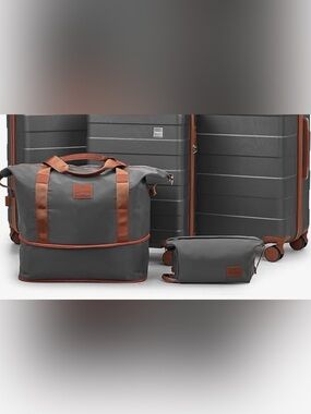 Travel Duffle Bag & Matching Toiletry Pouch Set